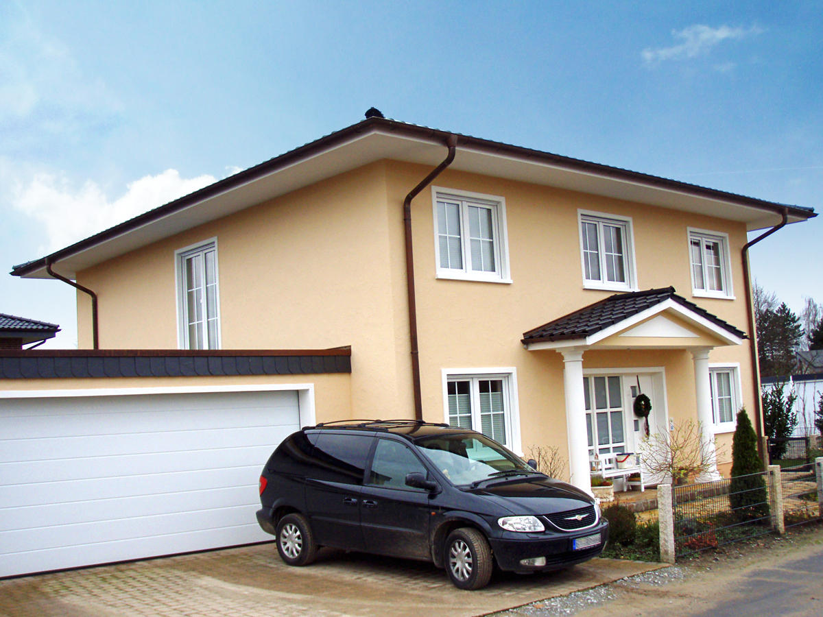 Einfamilienhaus in Rietberg, Mediterrane Stadtvilla, Putzfassade